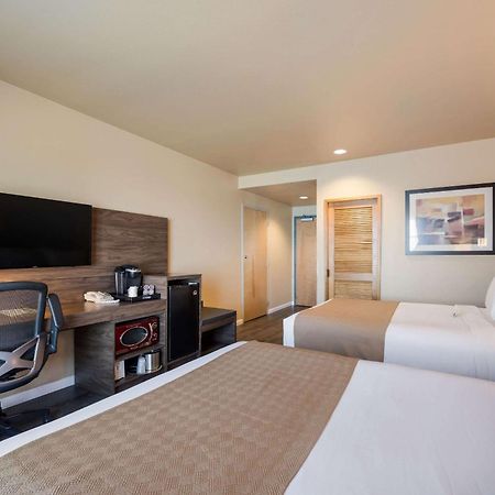 Inn At Port Gardner-Everett Waterfront, Ascend Hotel Collection Екстериор снимка
