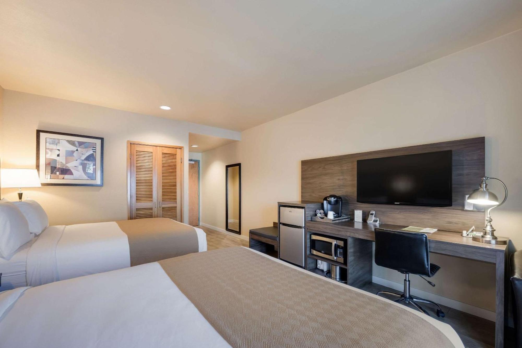 Inn At Port Gardner-Everett Waterfront, Ascend Hotel Collection Екстериор снимка