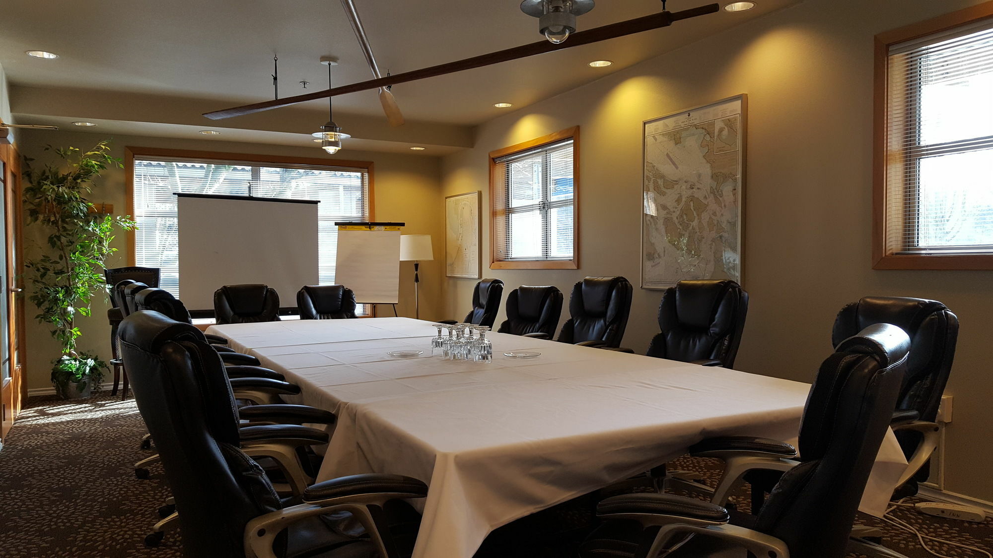 Inn At Port Gardner-Everett Waterfront, Ascend Hotel Collection Екстериор снимка